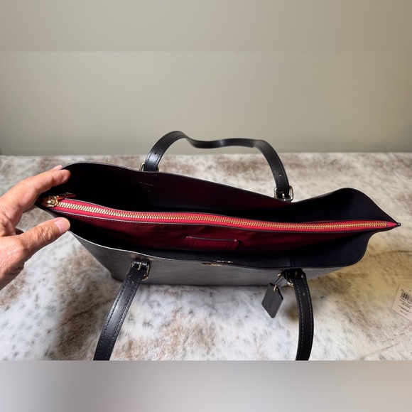 COACH SIGNATURE MOLLIE TOTE IN BROWN/BLACK. EXCELLENT PRELOVED CONDITION! - Picture 9 of 10